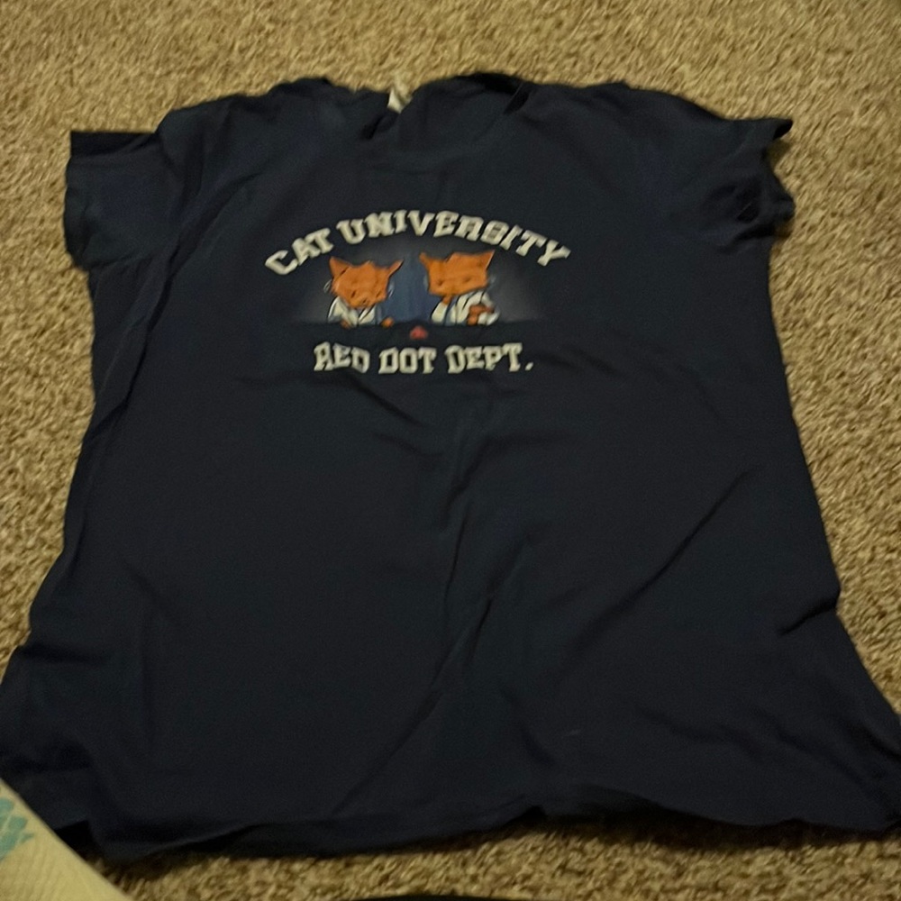 Cute cat shirt ladies M